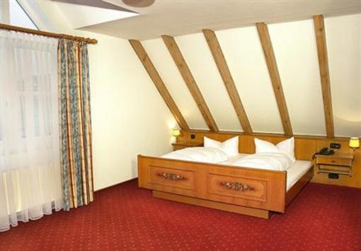 фото отеля Lamm Hotel & Restaurant Mosbach
