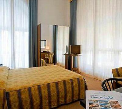 фото отеля Grand Hotel Portovenere