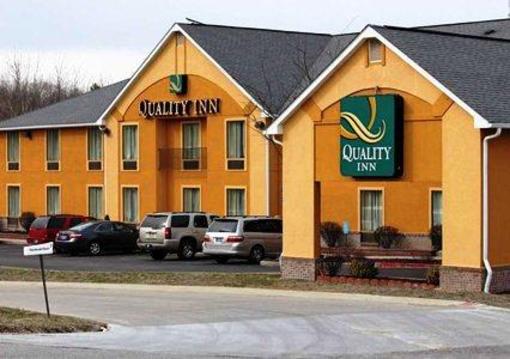 фото отеля Quality Inn Bloomington (Indiana)