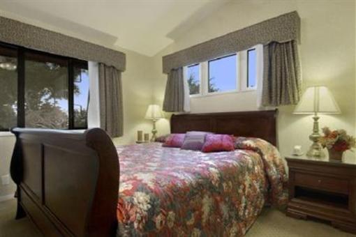 фото отеля Rosedale Inn Executive Suite