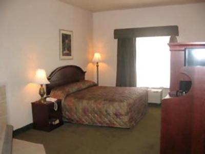 фото отеля Trade Winds Central Inn