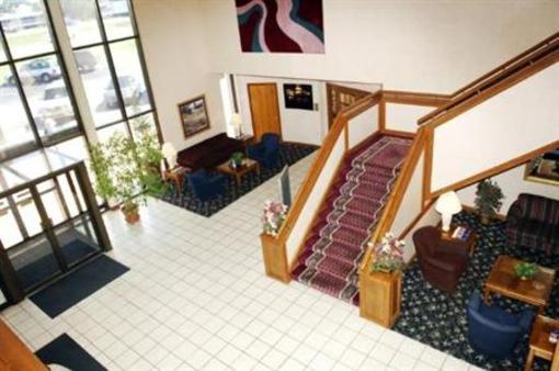 фото отеля Trade Winds Central Inn