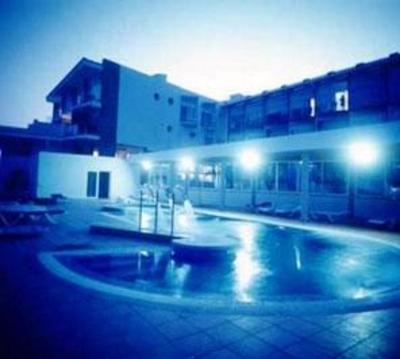 фото отеля Hotel Port Bo