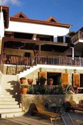фото отеля Lazy Lizard Hotel