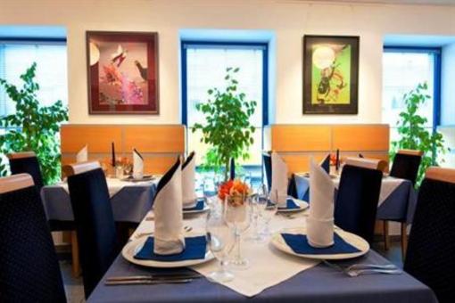 фото отеля Hotel Blue Bratislava