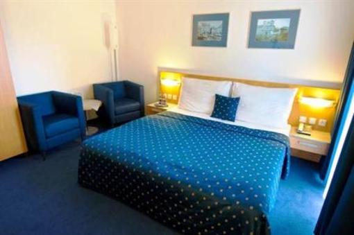 фото отеля Hotel Blue Bratislava