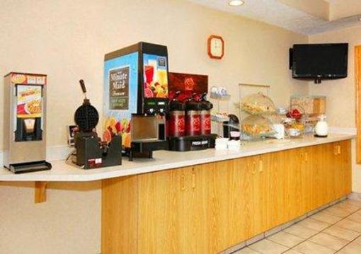 фото отеля Comfort Suites Clackamas