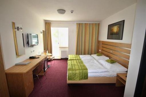 фото отеля Hotel Port