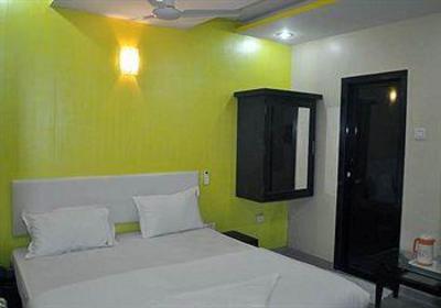 фото отеля Om Residency