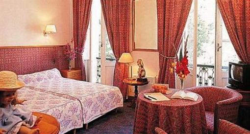 фото отеля Hotel d'Etigny Bagneres-de-Luchon