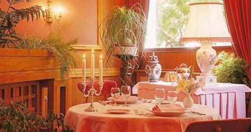 фото отеля Hotel d'Etigny Bagneres-de-Luchon
