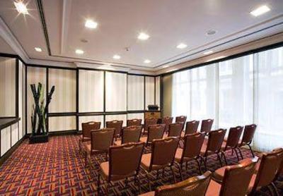 фото отеля Renaissance Cologne Hotel