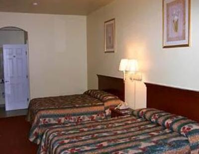 фото отеля Boca Chica Inn and Suites Brownsville (Texas)