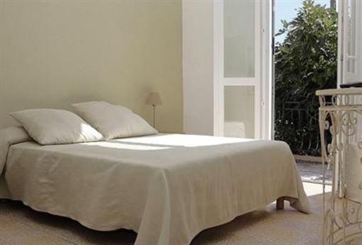 фото отеля Vanille Hotel Cagnes-sur-Mer