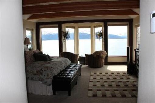 фото отеля Lands End Resort Homer