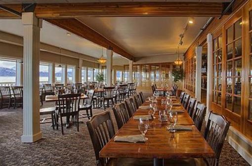 фото отеля Lands End Resort Homer