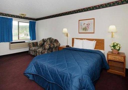 фото отеля Quality Inn Hill City