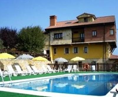 фото отеля Apartamentos La Gloria 3000