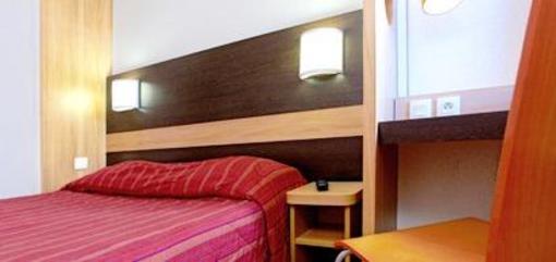 фото отеля Premiere Classe Lille Ouest Hotel Lomme