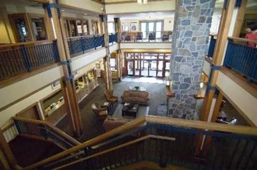 фото отеля Grand Summit Resort Hotel at Mount Snow