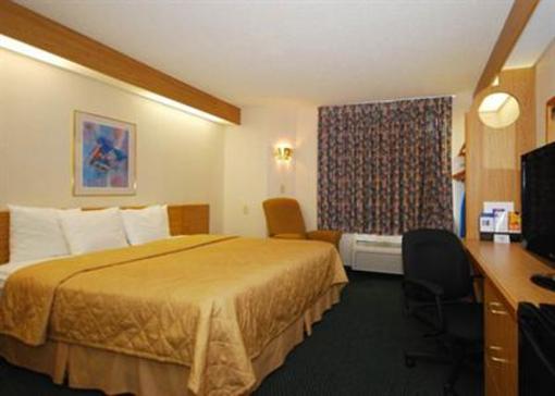 фото отеля Sleep Inn & Suites Near Ft. Bragg