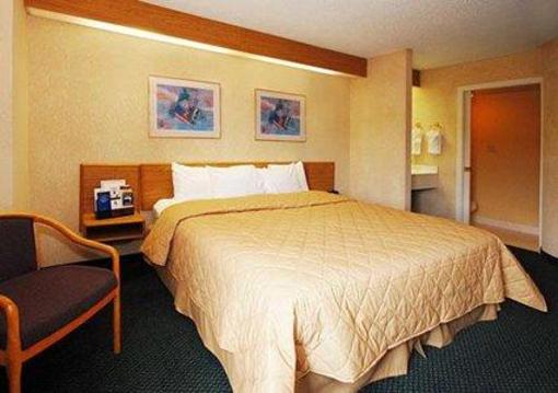 фото отеля Sleep Inn & Suites Near Ft. Bragg