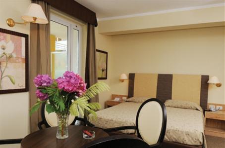 фото отеля Hotel Cristina Limone sul Garda