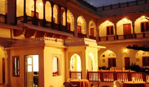 фото отеля Nana Ki Haveli