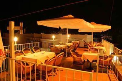 фото отеля Mythos Hotel Apartments