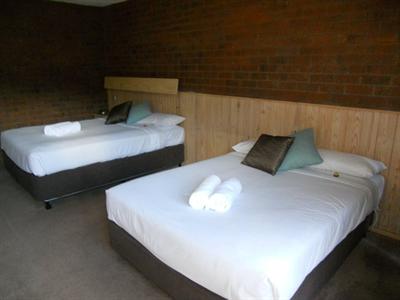 фото отеля Bogong View Motor Inn