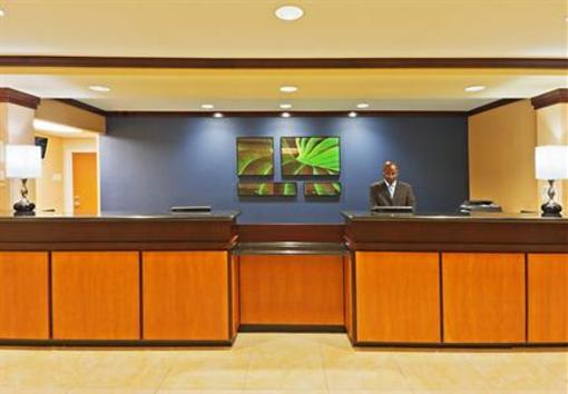 фото отеля Fairfield Inn & Suites Tulsa Southeast/Crossroads Village