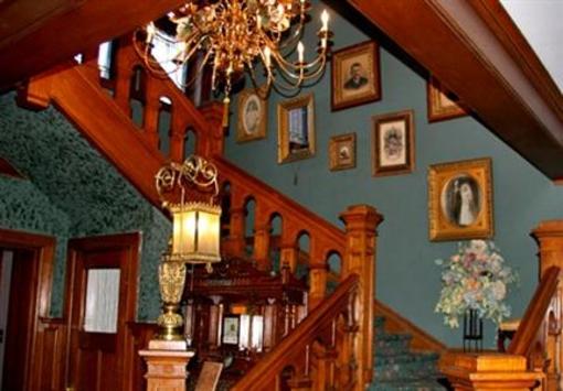 фото отеля The Brumder Mansion Bed & Breakfast Milwaukee