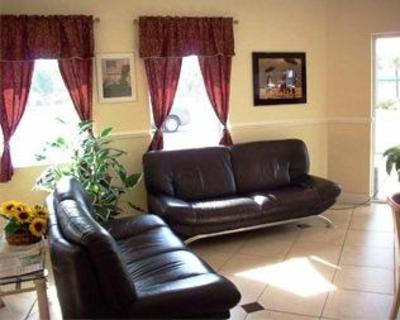 фото отеля Knights Inn Downtown Jacksonville
