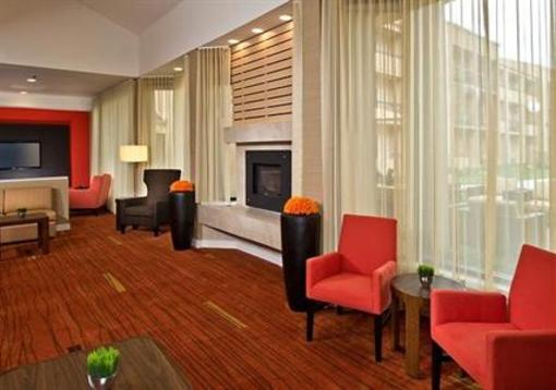 фото отеля Courtyard Raleigh Cary