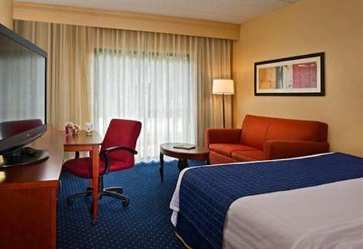 фото отеля Courtyard Raleigh Cary