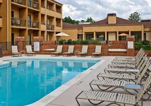 фото отеля Courtyard Raleigh Cary