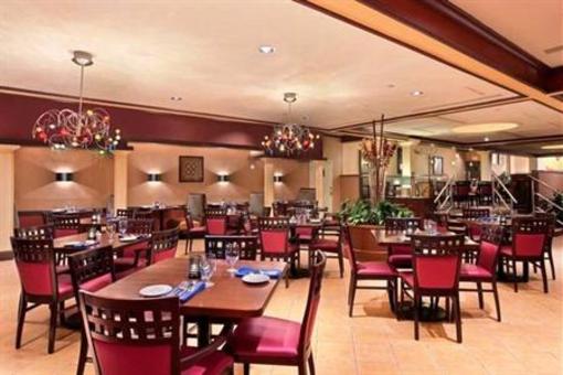 фото отеля DoubleTree Cleveland East Beachwood