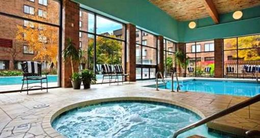 фото отеля DoubleTree Cleveland East Beachwood