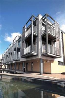 фото отеля Leamington Wharf by Springside Apartment Edinburgh