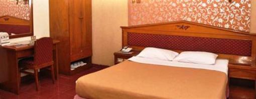 фото отеля Puri Mega Hotel Jakarta