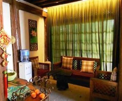 фото отеля Blossom Hill Inn Lijiang Lotusland