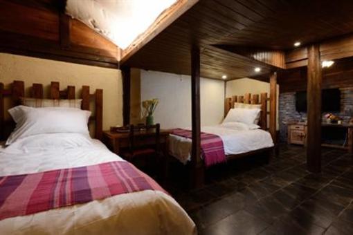 фото отеля Blossom Hill Inn Lijiang Lotusland