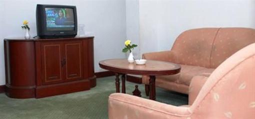 фото отеля Aadithya Hotel