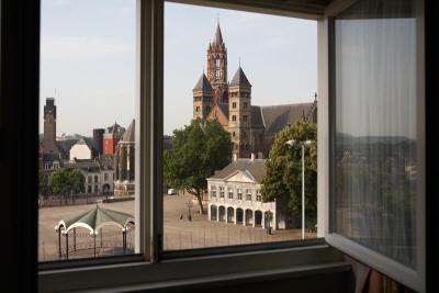 фото отеля Amrath Hotel DuCasque