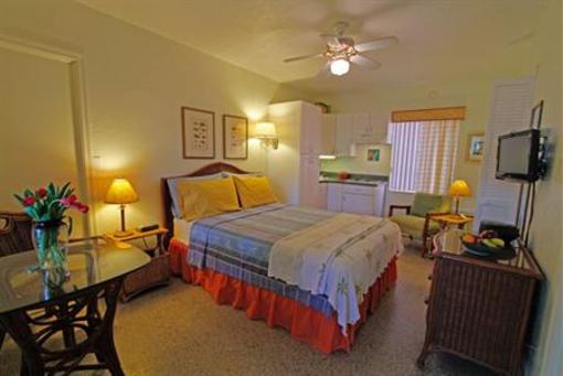 фото отеля Desoto Oceanview Inn Hollywood (Florida)