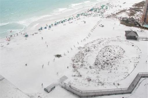 фото отеля Destin Holiday Beach Resort 2