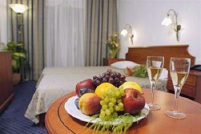 фото отеля Laodamia Hotel