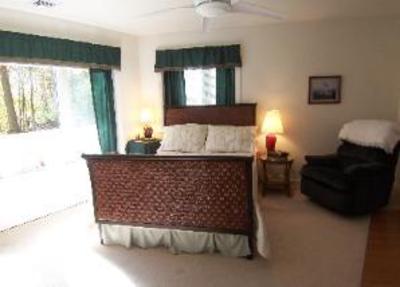 фото отеля Tree Top Bed and Breakfast