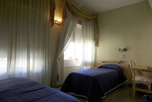фото отеля Hotel Piazza Candia Gallipoli