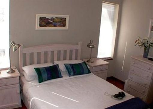 фото отеля Hilltop Country Lodge